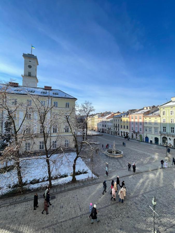 Apartments On Rynok Square Львов Экстерьер фото